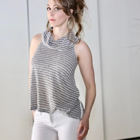 Striped tank - Picture 3 of 8